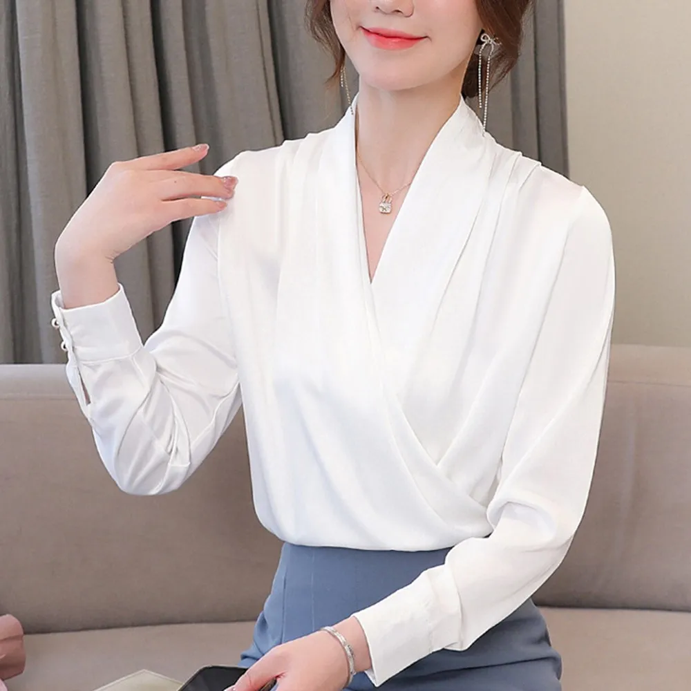 Autumn Fashion Satin Blouse Vintage Femme Solid Color V Neck Street Shirts Loose Long Sleeves Women Silk Blouse
Autumn Fashion Satin Blouse Vintage Femme Solid Color V Neck Street Shirts Loose Long Sleeves Women Silk Blouse