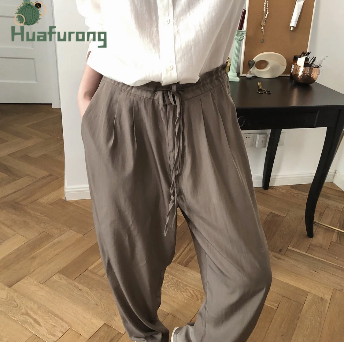Summer New Pants Loose Korean Wide Leg Pants High Waist Drape Trousers Wide Loose Casual Thin Western Style Trousers Women
Summer New Pants Loose Korean Wide Leg Pants High Waist Drape Trousers Wide Loose Casual Thin Western Style Trousers Women