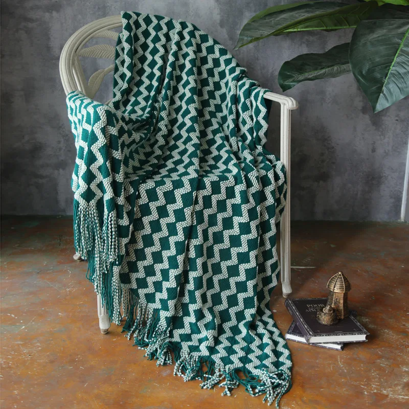 2020 3D White Wave Knitted Blanket with Tassel American Style Acrylic Fabric Soft Warm for Bed Sofa Home Decor 120x230cm
2020 3D White Wave Knitted Blanket with Tassel American Style Acrylic Fabric Soft Warm for Bed Sofa Home Decor 120x230cm