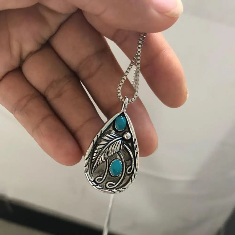Popular Party Necklace Faux Turquoises Jewelry Lightweight All Match Necklace Clavicle Chain Pendant Necklace
Popular Party Necklace Faux Turquoises Jewelry Lightweight All Match Necklace Clavicle Chain Pendant Necklace