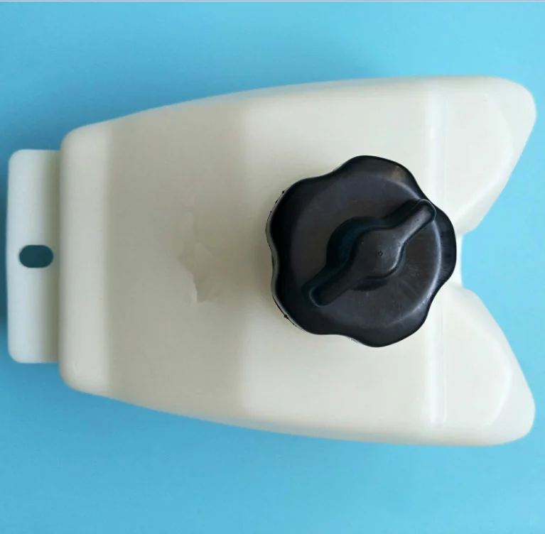 Топливный бак TOHATSU 2,5 3, 5 л. С., с крышкой для подвесного 2-тактного двигателя NISSAN, номер по каталогу 309700103
Топливный бак TOHATSU 2,5 3, 5 л. С., с крышкой для подвесного 2-тактного двигателя NISSAN, номер по каталогу 309700103