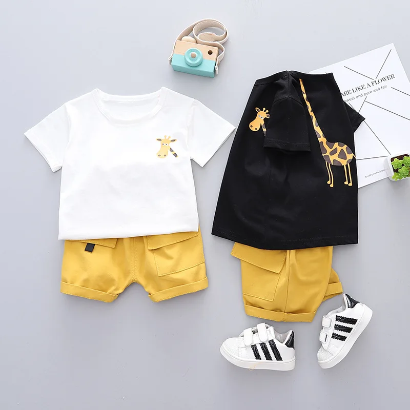 Children's Boy Clothing Suit Summer Cute Cartoon Giraffe Print Casual T-Shirts Tops+ Solid Short Pants Toddler Kids Boys Clothes
Children's Boy Clothing Suit Summer Cute Cartoon Giraffe Print Casual T-Shirts Tops+ Solid Short Pants Toddler Kids Boys Clothes