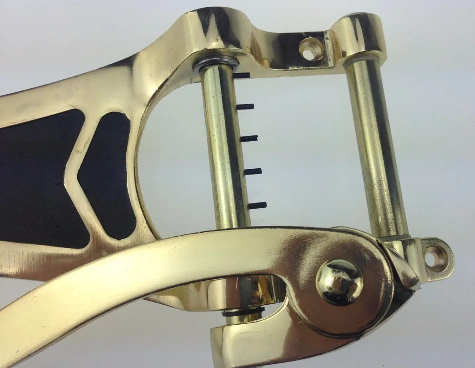 Guitar Tremolo Bridge With Bar cranking bar Electric Guitar Accessories Gold
Guitar Tremolo Bridge With Bar cranking bar Electric Guitar Accessories Gold