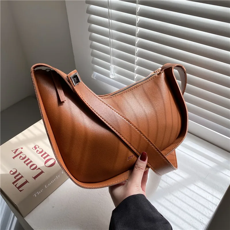 YoReAi Solid Color PU Leather Half Moon Bags for Women 2022 Branded Luxury Fashion Shoulder Crossbody Handbags Trending Luxury
YoReAi Solid Color PU Leather Half Moon Bags for Women 2022 Branded Luxury Fashion Shoulder Crossbody Handbags Trending Luxury