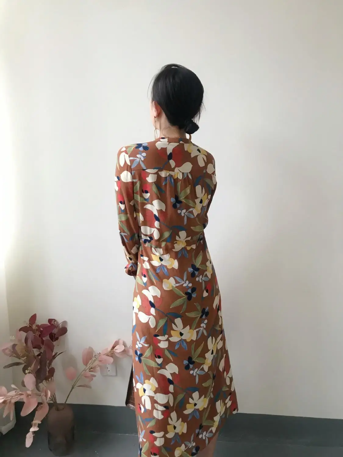 Women Floral Chic Long Dress Long Sleeve Spring Autumn O Neck Single Breasted Elastic Waist Lace-up Retro Dresses
Women Floral Chic Long Dress Long Sleeve Spring Autumn O Neck Single Breasted Elastic Waist Lace-up Retro Dresses