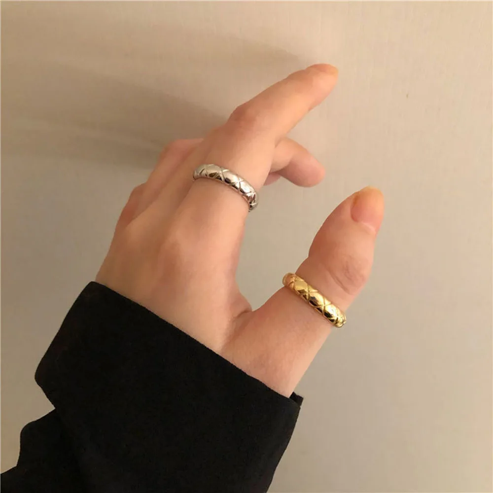 Punk Metal Geometry Circular Punk Rings Opening Index Finger Accessories Buckle Joint Tail Ring for Women Jewelry Gifts Vintage
Punk Metal Geometry Circular Punk Rings Opening Index Finger Accessories Buckle Joint Tail Ring for Women Jewelry Gifts Vintage