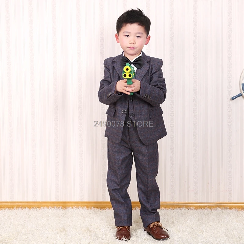 4-12T Kids Formal Tuxedos Flower Boys Wedding Suit Jacket Vest Pants Bowtie 4Pcs Children Performance Party Dress Costume
4-12T Kids Formal Tuxedos Flower Boys Wedding Suit Jacket Vest Pants Bowtie 4Pcs Children Performance Party Dress Costume