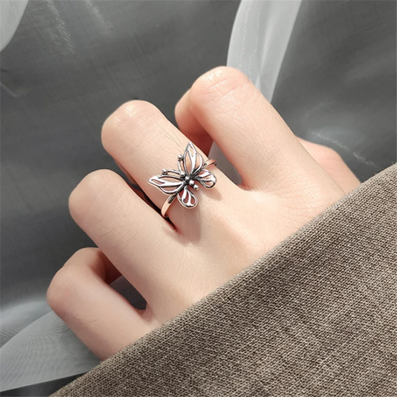 Simple Hollow Butterfly Ring Korean Cute Fashion Retro Men's Women's Holiday Gift Party Jewelry Wholesale
Simple Hollow Butterfly Ring Korean Cute Fashion Retro Men's Women's Holiday Gift Party Jewelry Wholesale