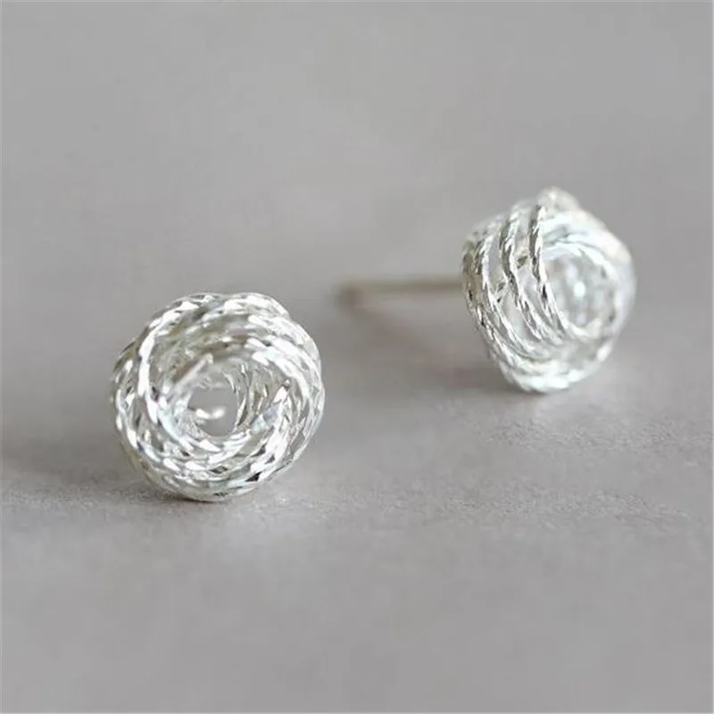 Korean Fashion Round Circle Geometric Stud Earrings for Women Ladies All-matched Elegant Jewelry Silver Color Gifts SE180
Korean Fashion Round Circle Geometric Stud Earrings for Women Ladies All-matched Elegant Jewelry Silver Color Gifts SE180