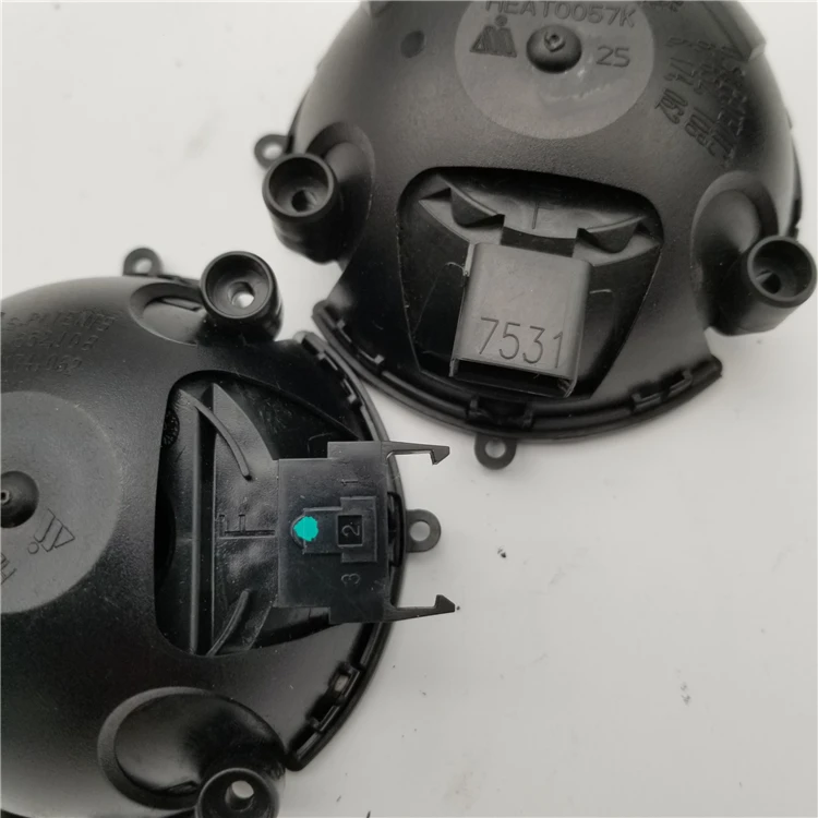 QD original 90% new RearView Fold Actuator Door Side Mirror adjust Motor for Volkswagen Magotan Sagitar Passat CC Lavida B7B8
QD original 90% new RearView Fold Actuator Door Side Mirror adjust Motor for Volkswagen Magotan Sagitar Passat CC Lavida B7B8