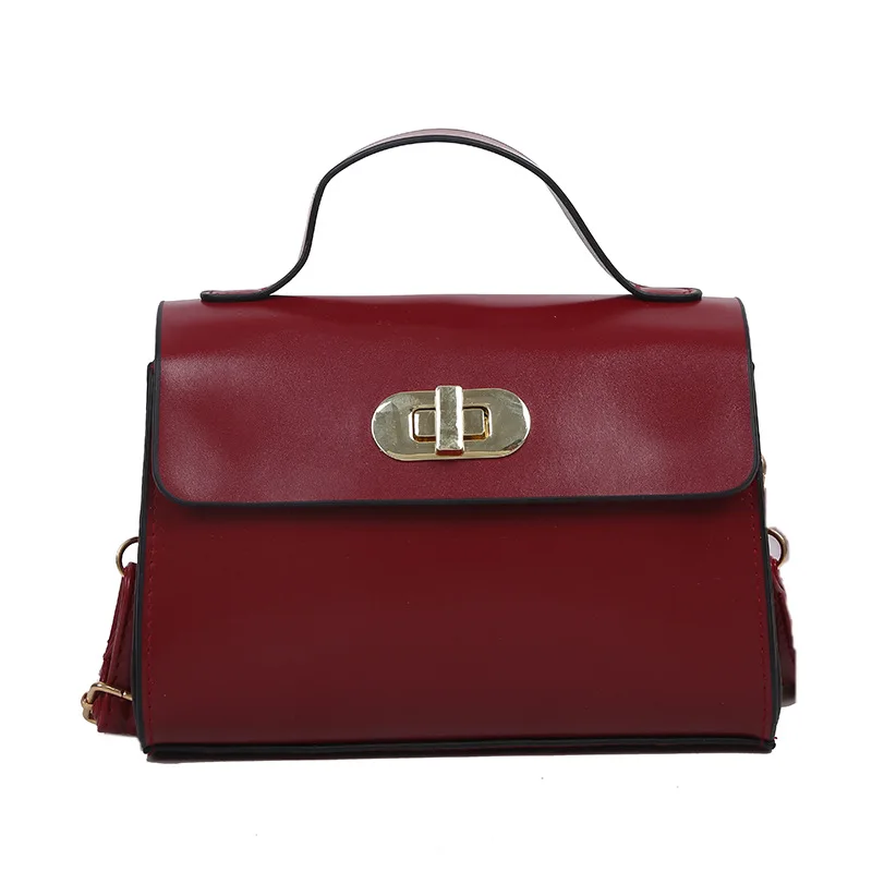 Korean new style messenger bag retro women's bag flip one shoulder small square Bag Fashion versatile small square bag
Korean new style messenger bag retro women's bag flip one shoulder small square Bag Fashion versatile small square bag