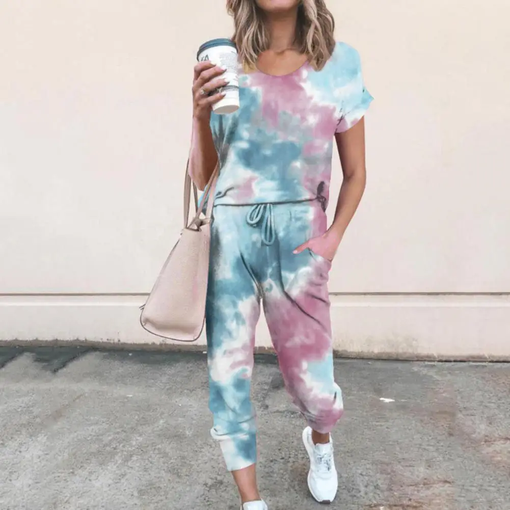 Новый спортивный костюм, свободный спортивный костюм Tie Dye, женская футболка с коротким рукавом и штаны на шнурке, наряд для весны/лета 2021, же...
Новый спортивный костюм, свободный спортивный костюм Tie Dye, женская футболка с коротким рукавом и штаны на шнурке, наряд для весны/лета 2021, же...