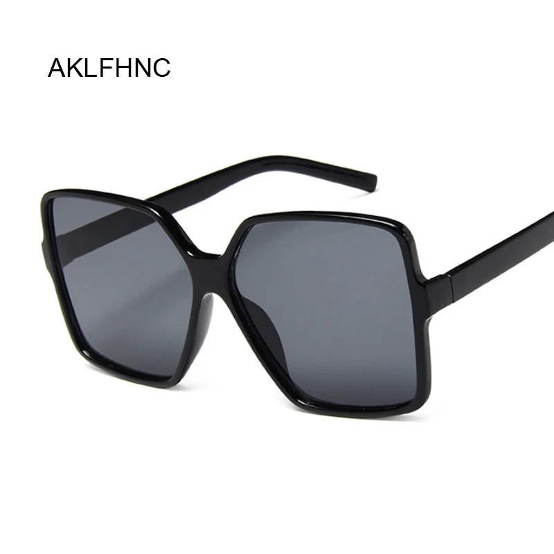 Newest Square Elegant Sunglasses Women Luxury Brand Designer Italy Sun Glasses Female Ladies Vintage Shades Eyewear
Newest Square Elegant Sunglasses Women Luxury Brand Designer Italy Sun Glasses Female Ladies Vintage Shades Eyewear