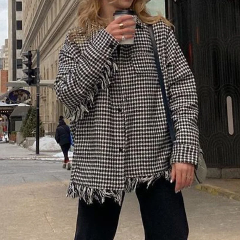 Women Fringe Detail Rough Edge Chic Fashion Casual Coats 2021 New Jacket Houndstooth Overshirt Lady Loose Outfits Tops Female
Women Fringe Detail Rough Edge Chic Fashion Casual Coats 2021 New Jacket Houndstooth Overshirt Lady Loose Outfits Tops Female