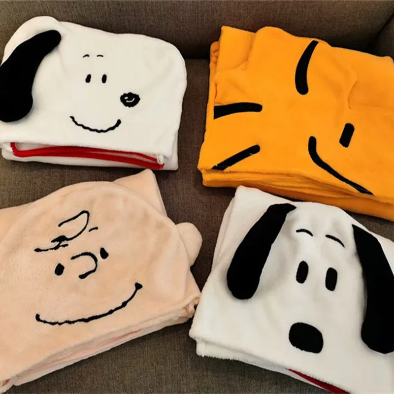 LISM blanket children nap blanket middle finger cat cover blanket flannel Farai coral air conditioning blanket
LISM blanket children nap blanket middle finger cat cover blanket flannel Farai coral air conditioning blanket