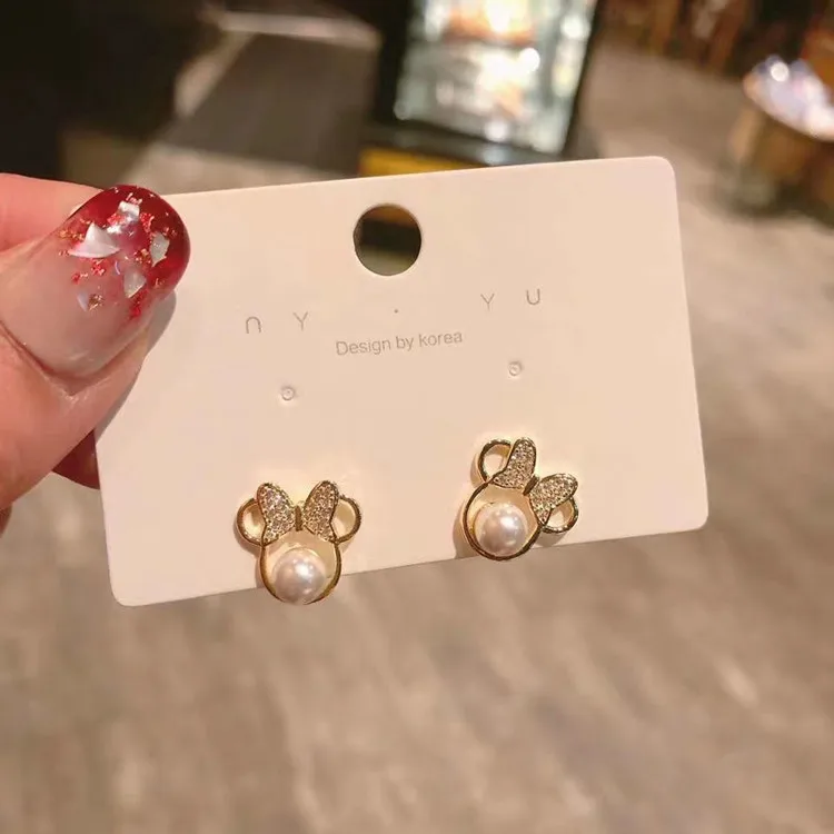 Cute Bow Stud Earrings Wholesale Crystals Pearl Mouse Earring Charm Jewelry For Women Charm 2021 New Cartoon Anime Accessories
Cute Bow Stud Earrings Wholesale Crystals Pearl Mouse Earring Charm Jewelry For Women Charm 2021 New Cartoon Anime Accessories