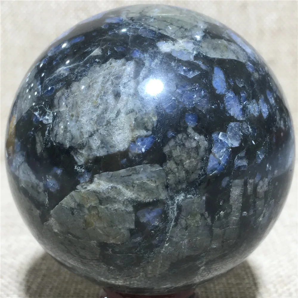 Natural glaucophane Quartz Crystal l Home Furnishing Wedding Decoration Stone Reiki Masters The Servants Ball Sphere 
Natural glaucophane Quartz Crystal l Home Furnishing Wedding Decoration Stone Reiki Masters The Servants Ball Sphere