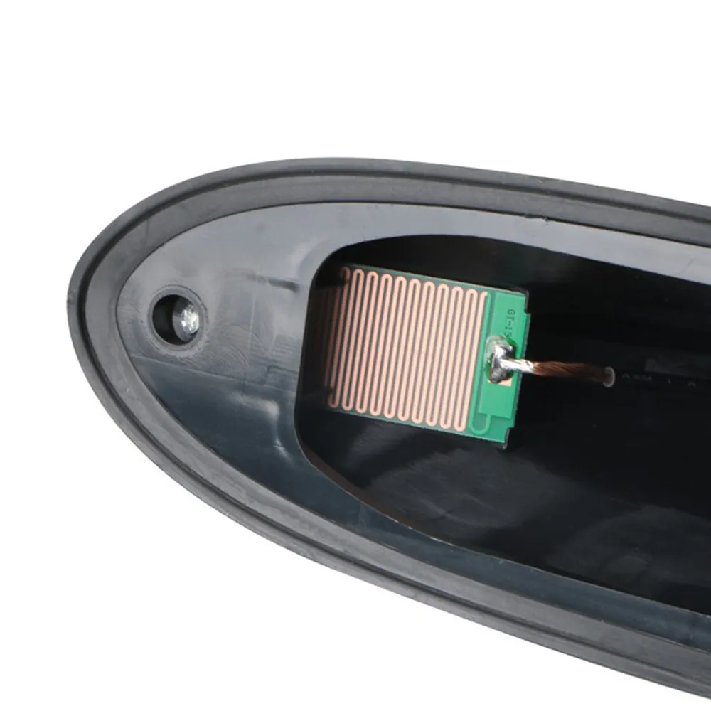 Universal Car Sh-ark Fin Antenna Auto Radio AM/FM Signal Aerials Roof Antennas Car Styling Car Exterior Accessories
Universal Car Sh-ark Fin Antenna Auto Radio AM/FM Signal Aerials Roof Antennas Car Styling Car Exterior Accessories