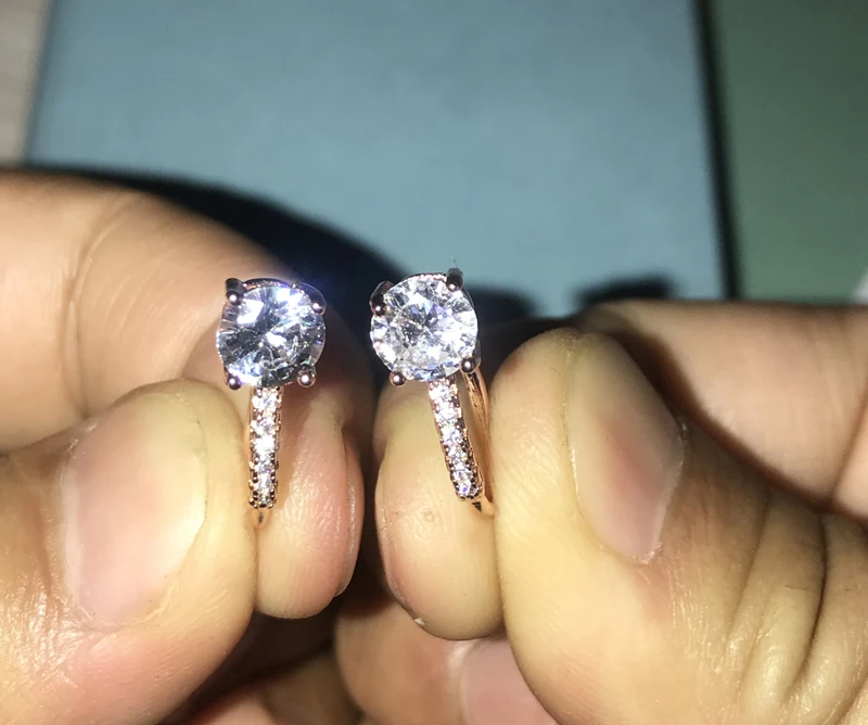 Fashion Women Rose Gold Color Round Cubic Zirconia Dangle Earrings Korean Fashion Circle Drop Earrings Sweet Small Jewelry Gift
Fashion Women Rose Gold Color Round Cubic Zirconia Dangle Earrings Korean Fashion Circle Drop Earrings Sweet Small Jewelry Gift