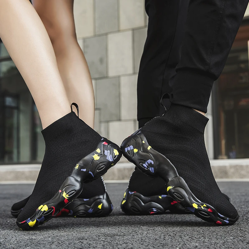 2019 Hot Sale Men High Top Mesh Casual Shoes Women Breathable Socks Shoes Outdoor Fashion Camouflage Bottom Sneakers Size 35-47
2019 Hot Sale Men High Top Mesh Casual Shoes Women Breathable Socks Shoes Outdoor Fashion Camouflage Bottom Sneakers Size 35-47