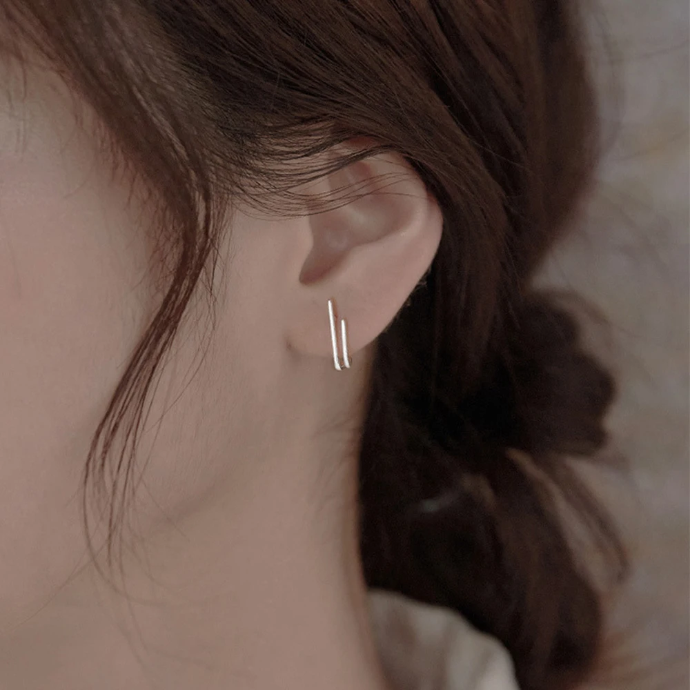 2021New Style Geometric Simplicity Stud Earrings Classic Women's Fashion Temperament Handmade Fine Jewelry Earrings
2021New Style Geometric Simplicity Stud Earrings Classic Women's Fashion Temperament Handmade Fine Jewelry Earrings
