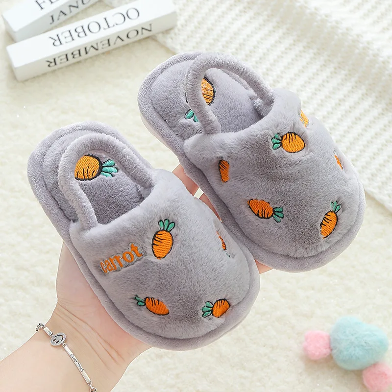 2021 Autumn Winter Children Girls Fruit Print Indoor Home Fleece Fur Warm Slippers Boys Kids Casual Non-Slip Shoes 
2021 Autumn Winter Children Girls Fruit Print Indoor Home Fleece Fur Warm Slippers Boys Kids Casual Non-Slip Shoes