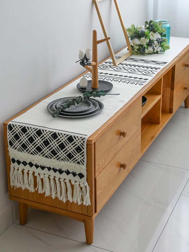 100% Polyester Waterproof Double-layer Table Runner Nordic Geometric Table Flag Dinning Table Decoration Table Runners Modern
100% Polyester Waterproof Double-layer Table Runner Nordic Geometric Table Flag Dinning Table Decoration Table Runners Modern