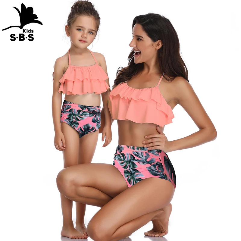 Купальник из двух частей с принтом для мамы и дочери, 2020
Купальник из двух частей с принтом для мамы и дочери, 2020