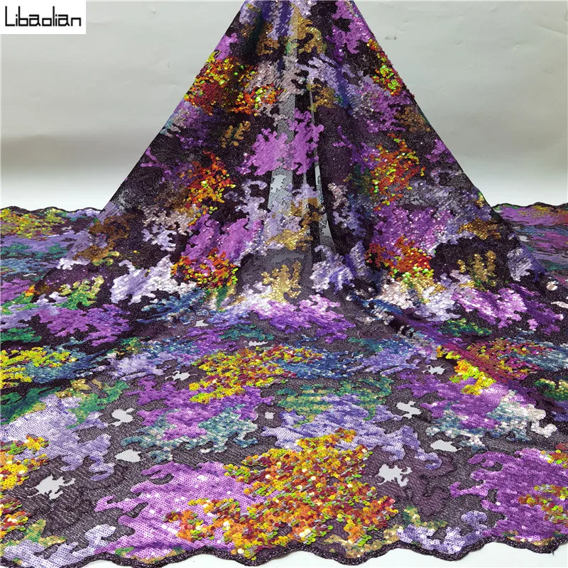 African French lace fabric high quality lace pretty embroidery with sequins laces mesh fabrics for evening dress 5yards ZF210-15
African French lace fabric high quality lace pretty embroidery with sequins laces mesh fabrics for evening dress 5yards ZF210-15