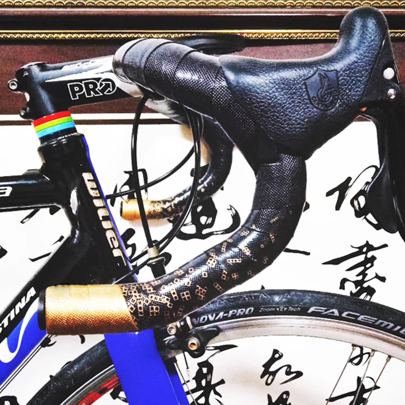 Bicycle Horn Straps Brand Square Graffiti Curved Handlebar Straps Road Bike Handlebar Straps Cycling Part Bike Handlebar Tape
Bicycle Horn Straps Brand Square Graffiti Curved Handlebar Straps Road Bike Handlebar Straps Cycling Part Bike Handlebar Tape