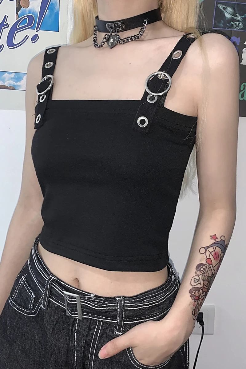 Black Gothic Style Knitted Vest Women's 2021 Spring/Summer Short Inner Wear Sling Korean Fashion Style Retro Bottoming Shirt Top 
Black Gothic Style Knitted Vest Women's 2021 Spring/Summer Short Inner Wear Sling Korean Fashion Style Retro Bottoming Shirt Top