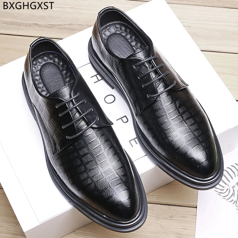 Oxford Leather Shoes Men Classic Wedding Shoes for Men Luxury Designer Formal Shoes for Men 2023 Chaussure Homme Zapatos Hombre
Oxford Leather Shoes Men Classic Wedding Shoes for Men Luxury Designer Formal Shoes for Men 2023 Chaussure Homme Zapatos Hombre