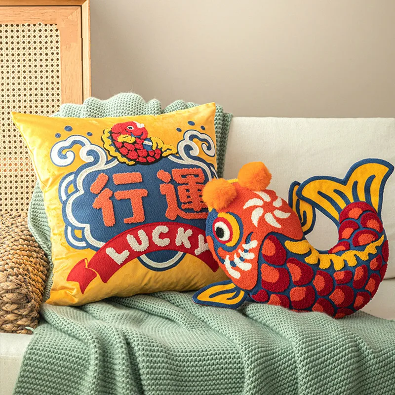 Cushion Cover Decorative Pillow Joy Chinese Traditional Lucky Fish Embroidery Cushion Cover Sofa Chair Bedding Coussin
Cushion Cover Decorative Pillow Joy Chinese Traditional Lucky Fish Embroidery Cushion Cover Sofa Chair Bedding Coussin