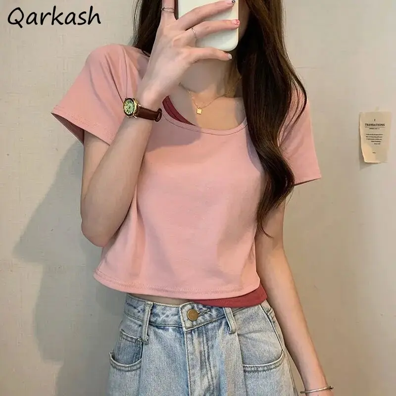 Women T-shirts Summer Patchwork Fake 2 Pieces Short Sleeve Cropped Tops Hipsters Square Collar Slim Navel Sexy Students Cozy Tee
Women T-shirts Summer Patchwork Fake 2 Pieces Short Sleeve Cropped Tops Hipsters Square Collar Slim Navel Sexy Students Cozy Tee