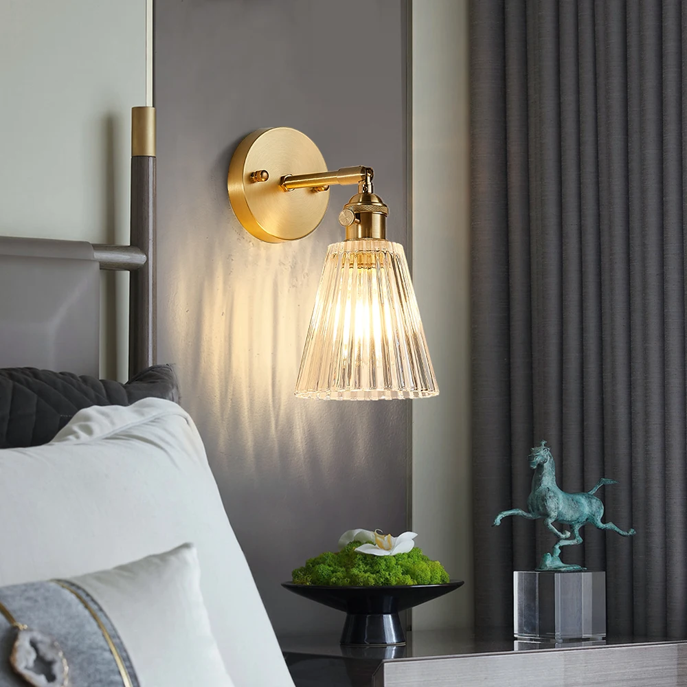 Фото Модная и простая настенная лампа регулируемый стеклянный абажур - купить
