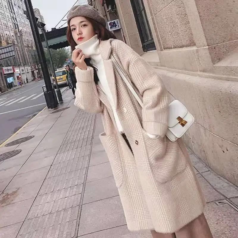 Women Sweater Cardigan Autumn Winter Plaid Large Coat Long Imitation Mink Thickened Warm Office Casual
Women Sweater Cardigan Autumn Winter Plaid Large Coat Long Imitation Mink Thickened Warm Office Casual