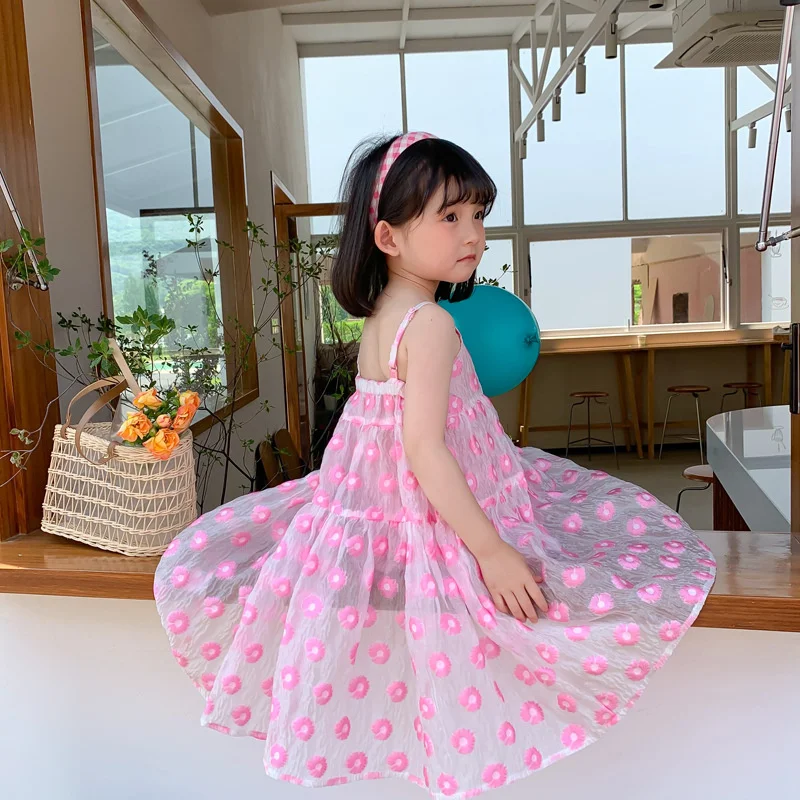 2021 New Summer Girls Pink Floral Embroidery Party Dress Cute Little Princess Dresses Kids Suspenders Loose Casual Dress Cothes
2021 New Summer Girls Pink Floral Embroidery Party Dress Cute Little Princess Dresses Kids Suspenders Loose Casual Dress Cothes