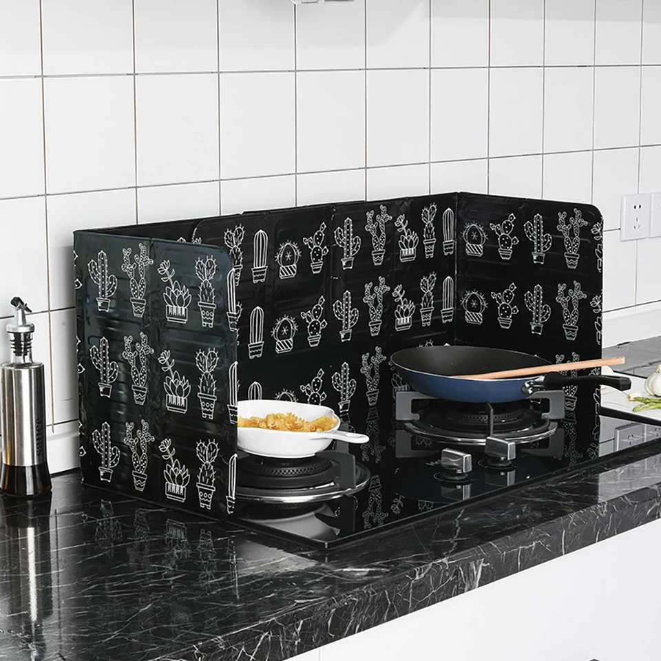 

High Temperature Resistant Fireproof Waterproof Foldable Aluminum Foil Oil Baffle Household Gas Stove Oily Smoke Baffle