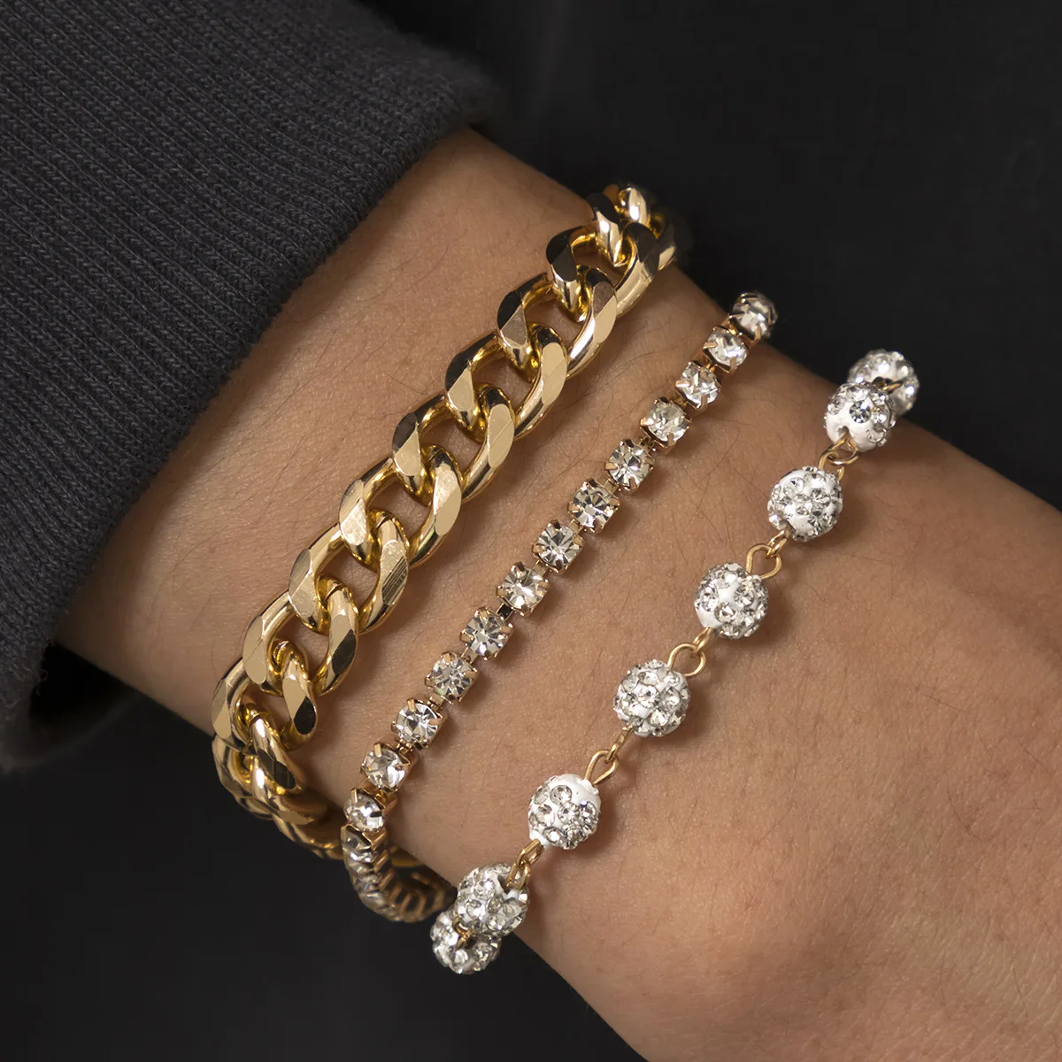 Multi Layered Fancy Crystal Ball Design 3PCS/SET Punk Hip Hop Crystals CZ Bracelets Bangles Jewelry for Women Female Party
Multi Layered Fancy Crystal Ball Design 3PCS/SET Punk Hip Hop Crystals CZ Bracelets Bangles Jewelry for Women Female Party
