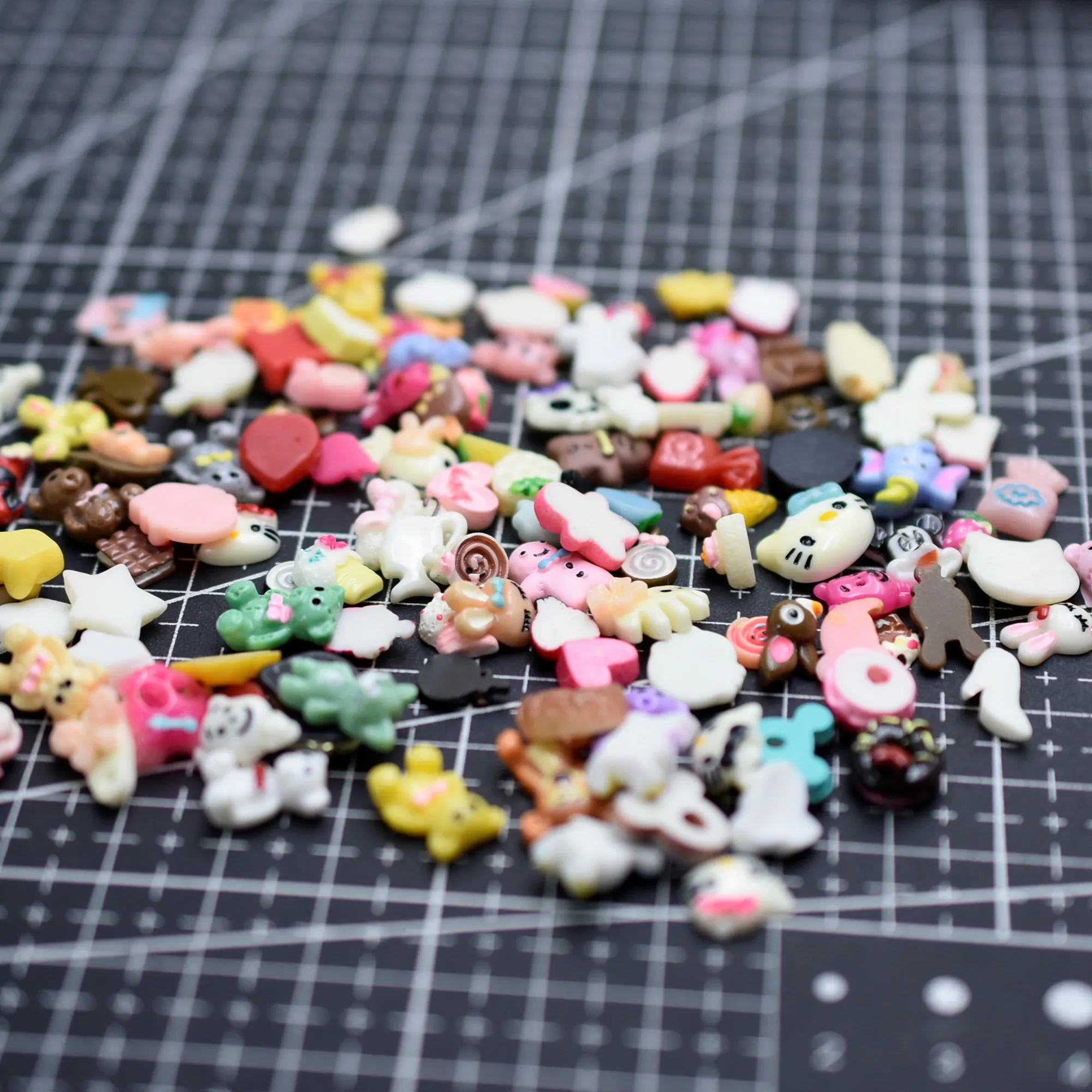20pcs/lot flat back resin Mix Styles 3D Nail Art Resin Perfect Nail Art DecorationTips nail DIY Decorations
20pcs/lot flat back resin Mix Styles 3D Nail Art Resin Perfect Nail Art DecorationTips nail DIY Decorations