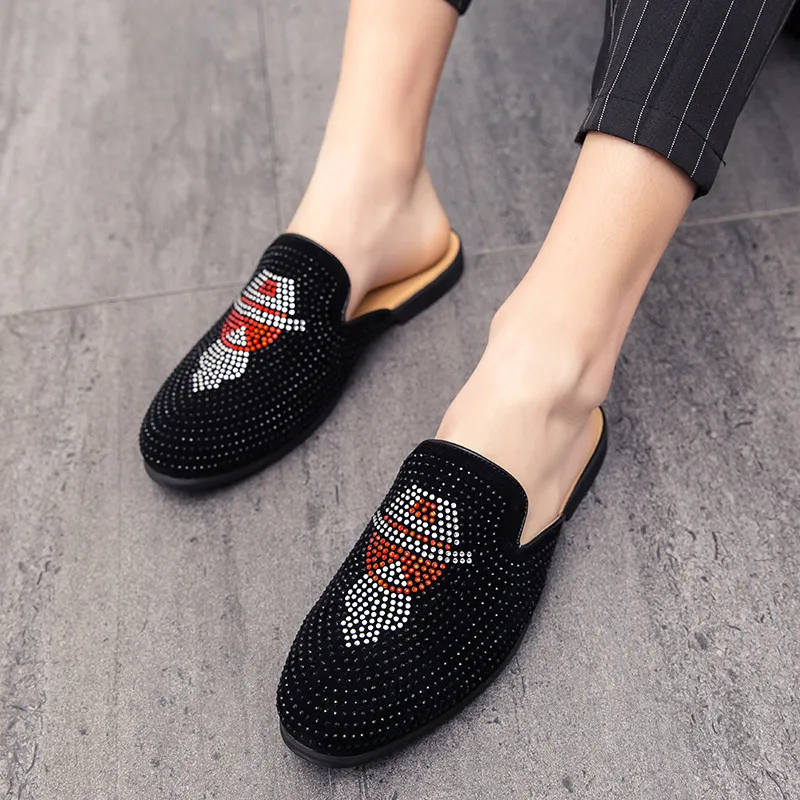 Comfortable New 2021 Half Drag Brand Fashion Non-slip Flat Designer Men's Shoes High Quality Slippers Personality Party Trend
Comfortable New 2021 Half Drag Brand Fashion Non-slip Flat Designer Men's Shoes High Quality Slippers Personality Party Trend