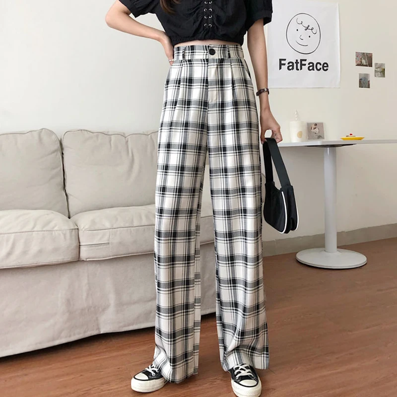 Pants & Capris
Pants & Capris