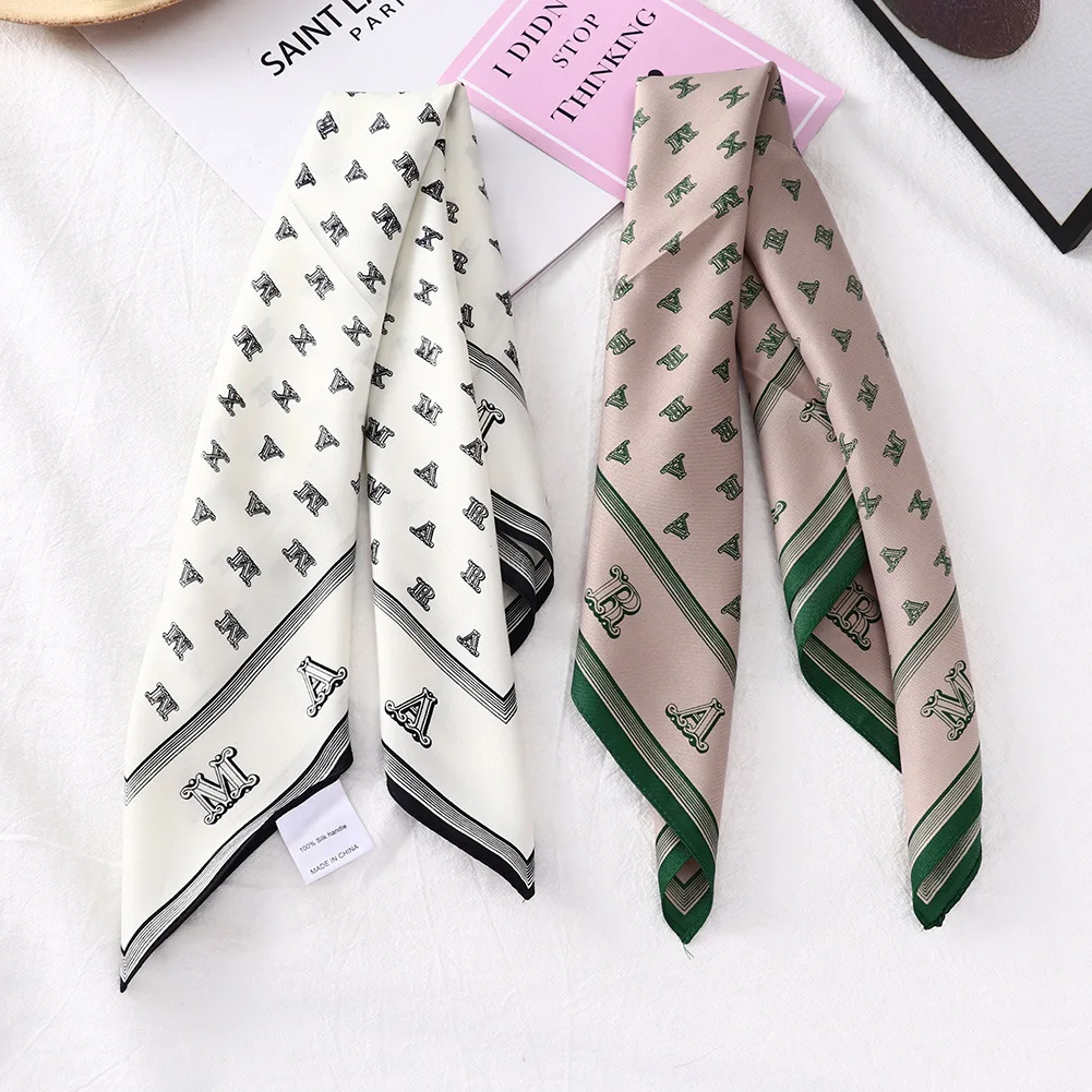 2021 New Designer Women Hair Head Wrap Scarf Silk Square Headscarf Bandana Office Lady Wrist Band Bag Scarfs for Ladies Foulards 
2021 New Designer Women Hair Head Wrap Scarf Silk Square Headscarf Bandana Office Lady Wrist Band Bag Scarfs for Ladies Foulards