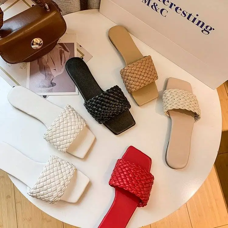 Summer 2021 New BV Braided Slipper Red Women's Flat Flip-flops Fashion Versatile Sandals Wear Women's Slippers
Summer 2021 New BV Braided Slipper Red Women's Flat Flip-flops Fashion Versatile Sandals Wear Women's Slippers