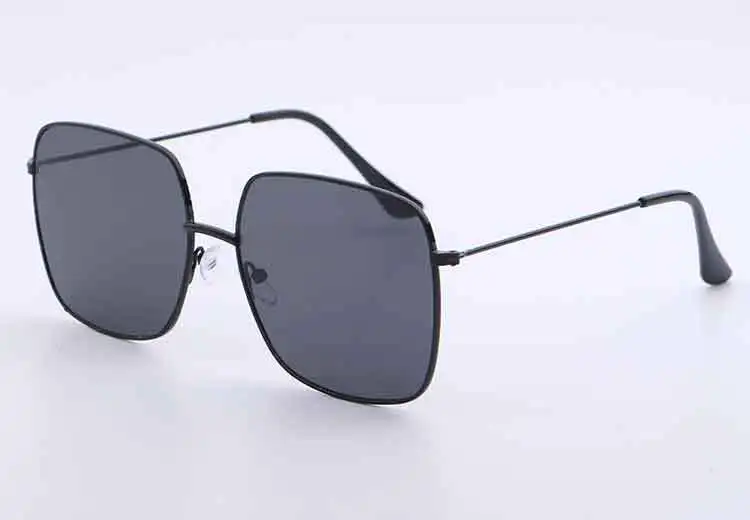 Myopia Lens 2020 European and American Large Frame Sunglasses Anti Ultraviolet Square Flat Lens Frame Sunglasses Sunglasses
Myopia Lens 2020 European and American Large Frame Sunglasses Anti Ultraviolet Square Flat Lens Frame Sunglasses Sunglasses