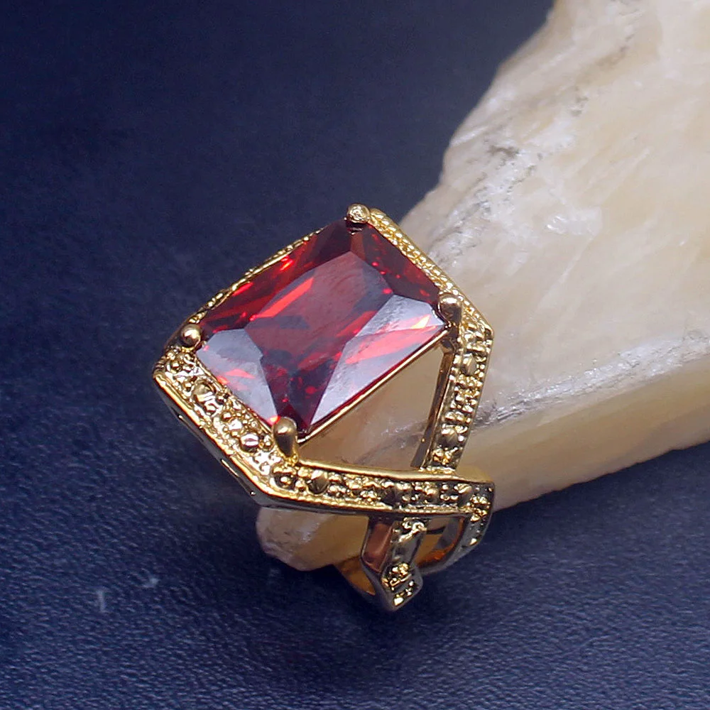 Gemstonefactory Jewelry Big Promotion Single Unique Yellow Gold Plated Red Garnet Fancy Women Men Gifts Band Rings 7# 20212991
Gemstonefactory Jewelry Big Promotion Single Unique Yellow Gold Plated Red Garnet Fancy Women Men Gifts Band Rings 7# 20212991