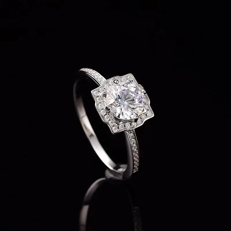 S925 Silver White Gold Rings 1ct(6.5mm) Moissanite Diamond Wedding Ring for Women White D Rings Fine Jewelry with Certificate
S925 Silver White Gold Rings 1ct(6.5mm) Moissanite Diamond Wedding Ring for Women White D Rings Fine Jewelry with Certificate