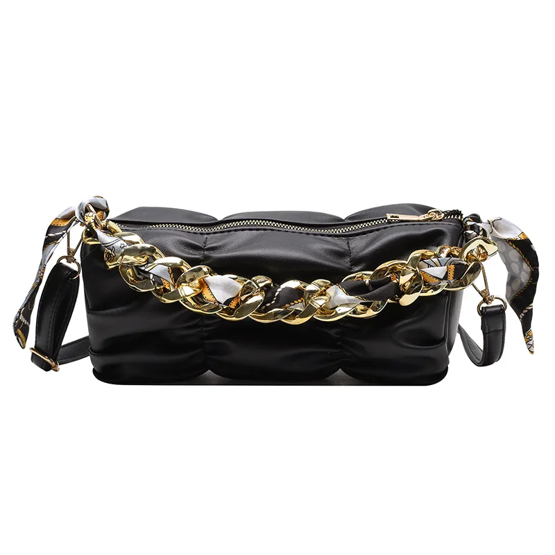 2021 New Chain Handbag European and American Retro Small Fragrance Retro Fold Bag Fashion Solid Color One-shoulder Diagonal Bag
2021 New Chain Handbag European and American Retro Small Fragrance Retro Fold Bag Fashion Solid Color One-shoulder Diagonal Bag