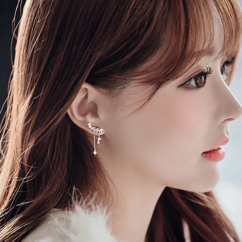Korean retro exaggerated new S925 silver needle butterfly wings Earrings anti allergy simple Earrings Fashion temperament niche
Korean retro exaggerated new S925 silver needle butterfly wings Earrings anti allergy simple Earrings Fashion temperament niche