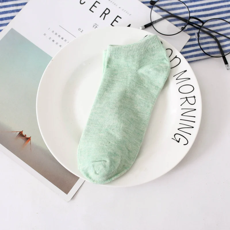 5 pairs new men's women's fashion candy color boat socks casual short ankle boat low cut ladies socks interesting and cute socks
5 pairs new men's women's fashion candy color boat socks casual short ankle boat low cut ladies socks interesting and cute socks